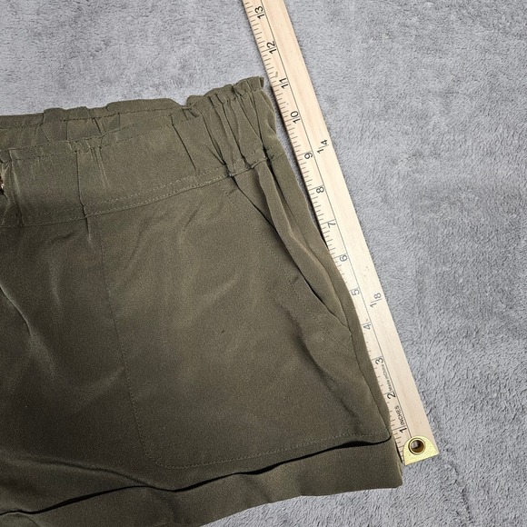 Guess Womens Green‎ Shorts Size Large - Picture 5 of 6